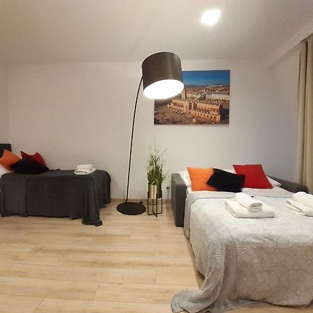 Old Town Apartments - B20 كراكوفيا المظهر الخارجي الصورة